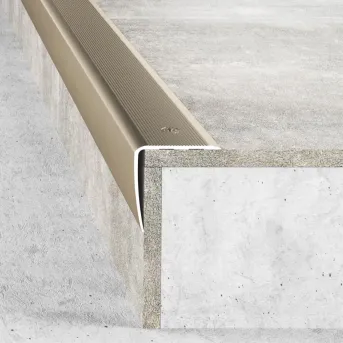 Kątownik 35 x 35 - Anoda szampan - Aluminium anodowane