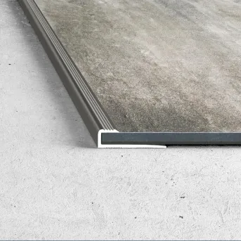 Listwa zakończeniowa - Inox gładki - Aluminium anodowane